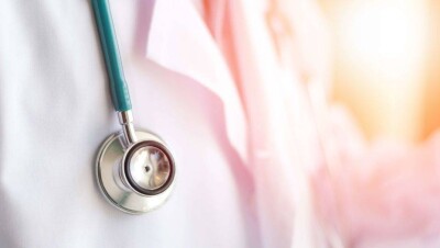 Медработники в Нур-Султане и четырёх областях РК недополучили положенную надбавку к зарплате в срок