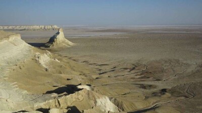 Казахстанские исследователи провели экспедицию в пустыне Устюрт