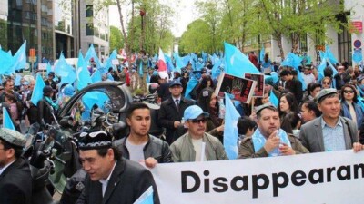 Уйгуры в Брюсселе вышли на митинг против давления на соотечественников в Китае