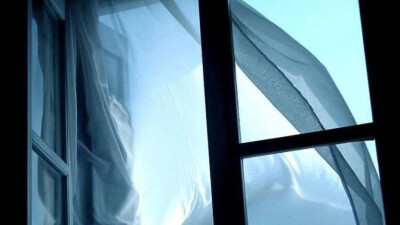 В Таразе мужчина умер, пытаясь сбежать из провизорного стационара