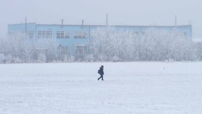 В Нур-Султане, Павлодаре и Семее отменили занятия в школах для учащихся первой смены