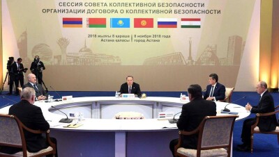Нурсултан Назарбаев открыл саммит ОДКБ в Астане 
