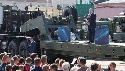 Лукашенко: Cначала новая Конституция, потом – новые выборы