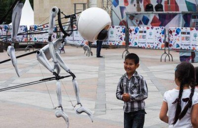 Место и время встречи: Astana Art Fest, лето 2016 