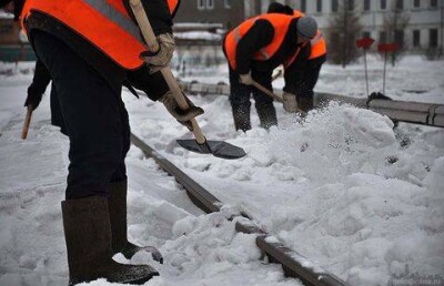 Журналист из Уральска рассказал всё о чиновниках и снеге
