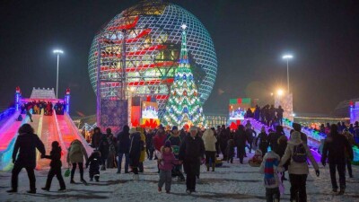 Церемонию зажжения главной ёлки страны перенесли на 20 декабря