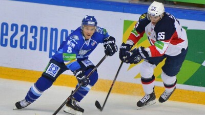 "Барыс" пропустил четыре шайбы от "Слована" в Братиславе