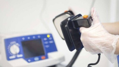 Автоматические дефибрилляторы в школах Астаны не будут срабатывать на здоровом человеке