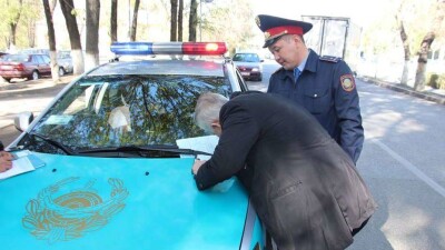 За иностранцев, безнаказанно нарушающих ПДД, взялись в МВД