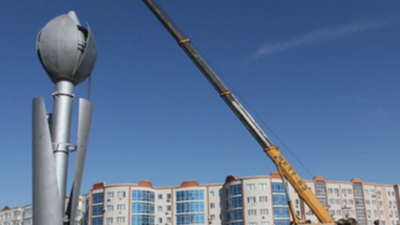 Металлический тюльпан в Актобе "вырос" до 25 метров ко Дню независимости