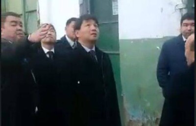 Акиму Алматы не понравилось в трамвайном депо