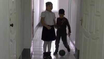 15 семей живут в здании финансовой полиции в Аксае 