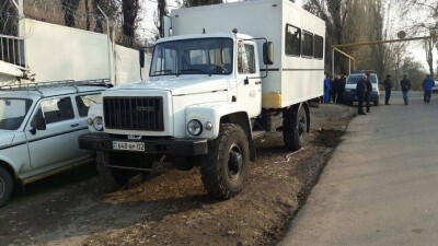 Грузовик дважды переехал девушку в Алматы