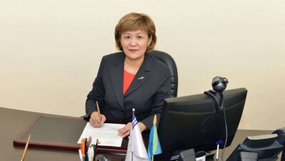 Доктор медицины: "Здоровых людей маска вряд ли защитит при контакте с заражённым"