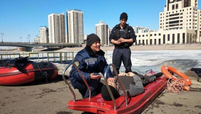 Спасатели Нур-Султана напомнили рыбакам о штрафах за нарушение правил безопасности