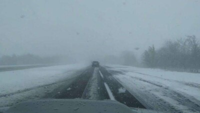 В двух регионах страны закрыли дороги из-за непогоды