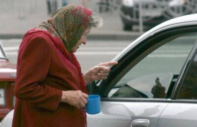 Коммунисты предлагают наказывать детей, бросивших родителей