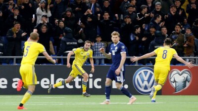 Казахстан разгромил Шотландию в квалификации чемпионата Европы по футболу