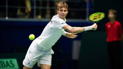 Казахстанский теннисист Александр Бублик выиграл турнир серии ATP Challenger в Будапеште
