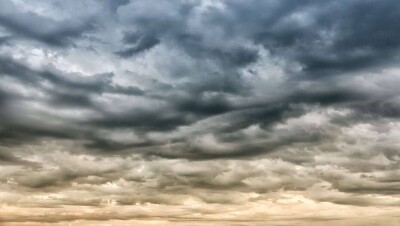  В Нур-Султане и восьми областях объявили штормовое предупреждение 