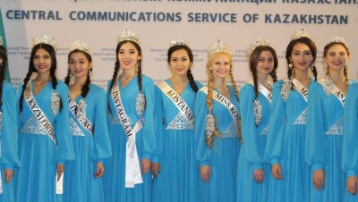 Две школьницы поборются за звание "Мисс Казахстан-2016"