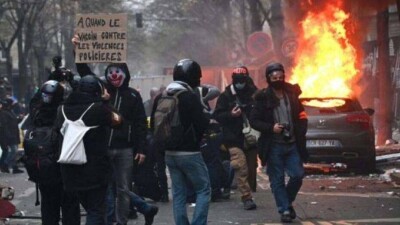 Во Франции на митинге против закона "О глобальной безопасности" пострадали 67 полицейских