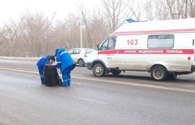 Карагандинские медики рассказали о неожиданном продолжении истории с избитым на дороге пенсионером