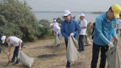 В Карагандинской области более 20 тысяч человек приняли участие в экологической акции "Бірге – таза Қазақстан"