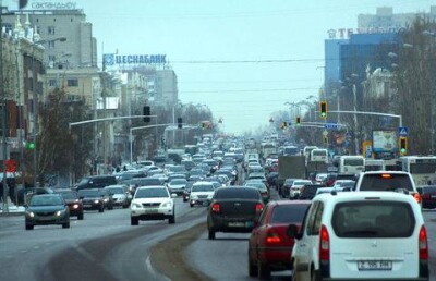 Вопрос об отмене налогов на транспорт и сверхприбыль рассматривают в Казахстане