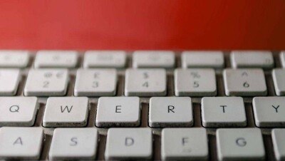Казахстанцам предложили принять участие в эксперименте с латиницей