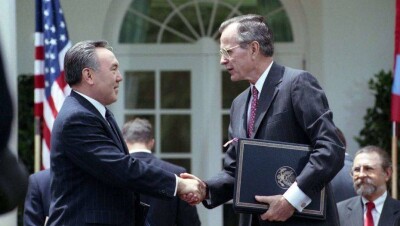 Опубликовано ещё несколько видеозаписей о визите Назарбаева в США в 1992 году