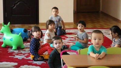 В детсадах Алматы ввели единую электронную очередь и изменили правила приёма