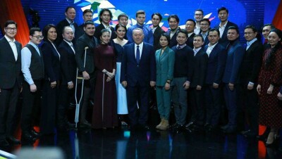 Назарбаев победителям проекта "100 новых лиц": Хочу, чтобы мы стали развитой страной
