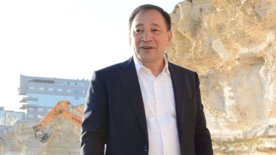 Глава комиссии по нераспространению коронавируса заразился Covid-19. Треть кабмина на самоизоляции