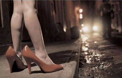 В Актобе осудили сутенёршу, принуждавшую к проституции 16-ти летнюю девушку