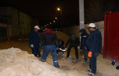 Сельчане в Мангистаустой области строят дорогу за свой счёт