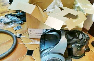 Автор "Кирпичей" защищает свои потребительские права в социальной сети 