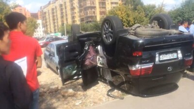 Предварительную причину ДТП с пострадавшими школьниками назвали в полиции Астаны