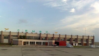 Аэропорт Семея закрыт до 10 апреля на реконструкцию