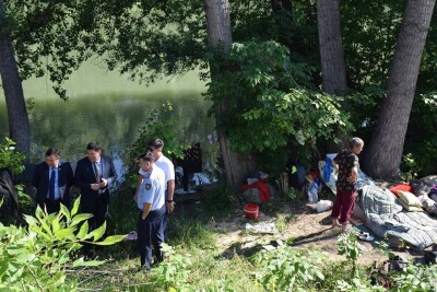 Аким Усть-Каменогорска лично разогнал бомжей с улицы Астана