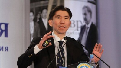 Политолог Досым Сатпаев возглавил общественный совет ЕНПФ