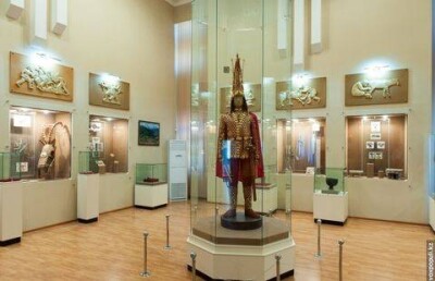 "Золотой человек" впервые отправился в путешествие по городам Казахстана