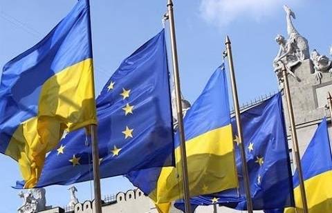 Руководство ЕС исключает возможность военного вмешательства в конфликт на Украине 