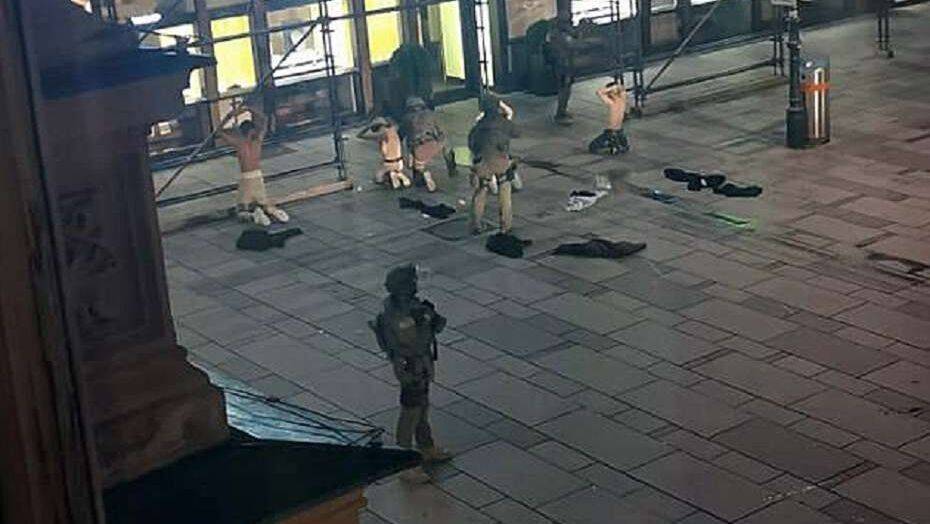 Фото из твиттер-аккаунта Henry A. Pinto