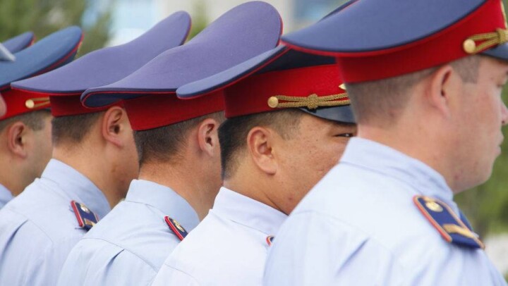 Более полусотни полицейских уволили после критики в соцсетях