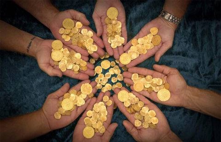 Кладоискатели у берегов Флориды нашли сокровища испанских галеонов