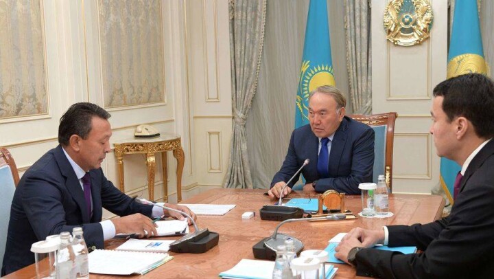 Нурсултан Назарбаев принял в Акорде главу "КазМунайГаза" Сауата Мынбаева 