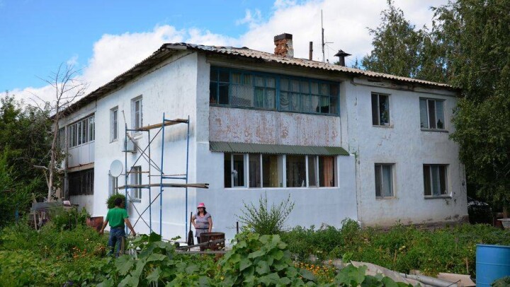 Обитатели астанинской "рублёвки" получили уведомления о сносе