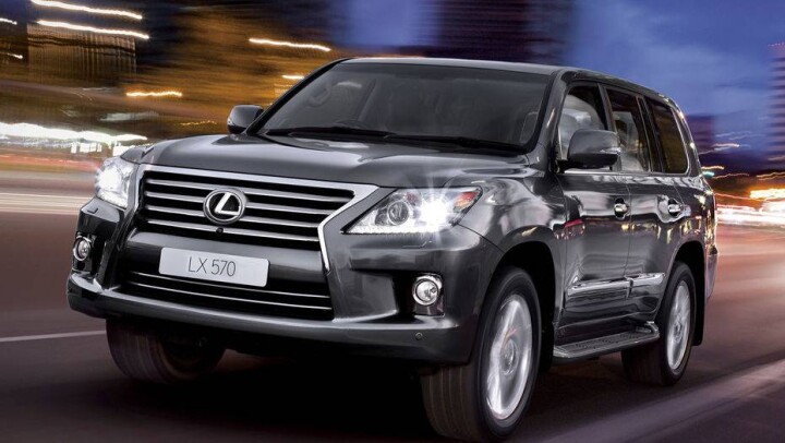Миллион тенге за информацию об угнанном Lexus пообещали выплатить в Павлодаре