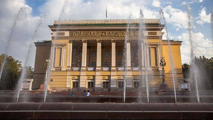 Трём казахстанским театрам намерены присвоить статус национальных